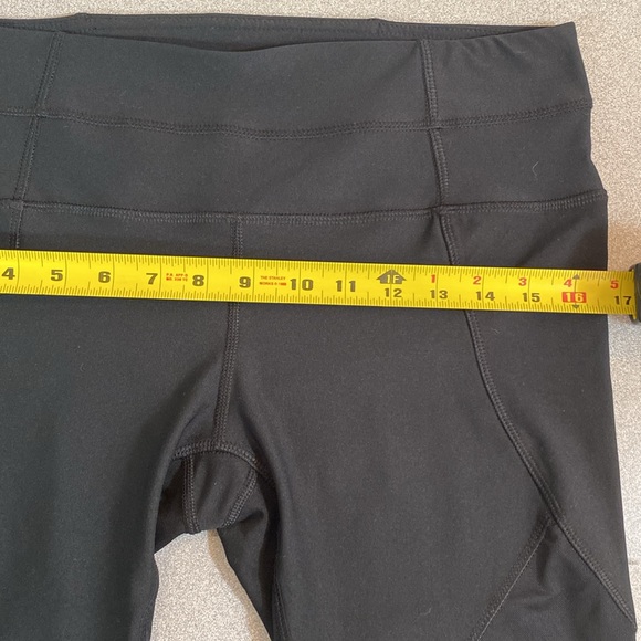 Reeebok RBX - stretch 3/4 pants. Size XL - Picture 7 of 8